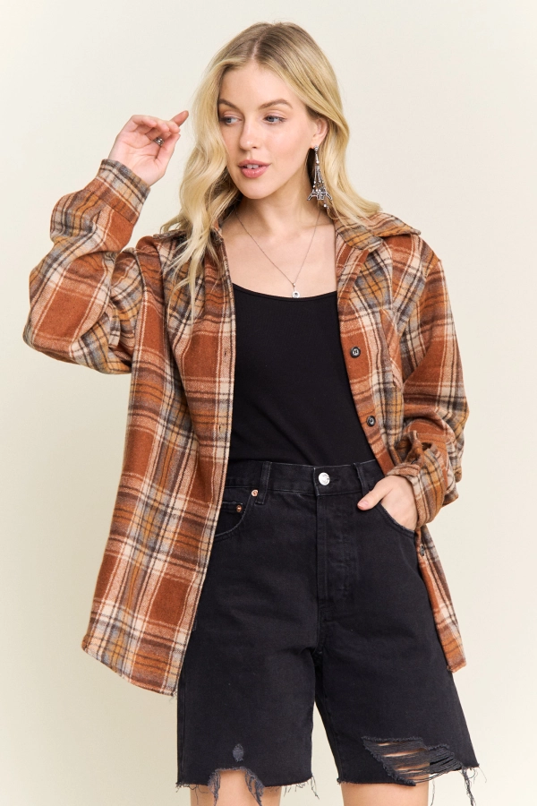wholesale CEJ2586G-PLAID ROLLED SLEEVES BUTTON DOWN SHACKET Adora